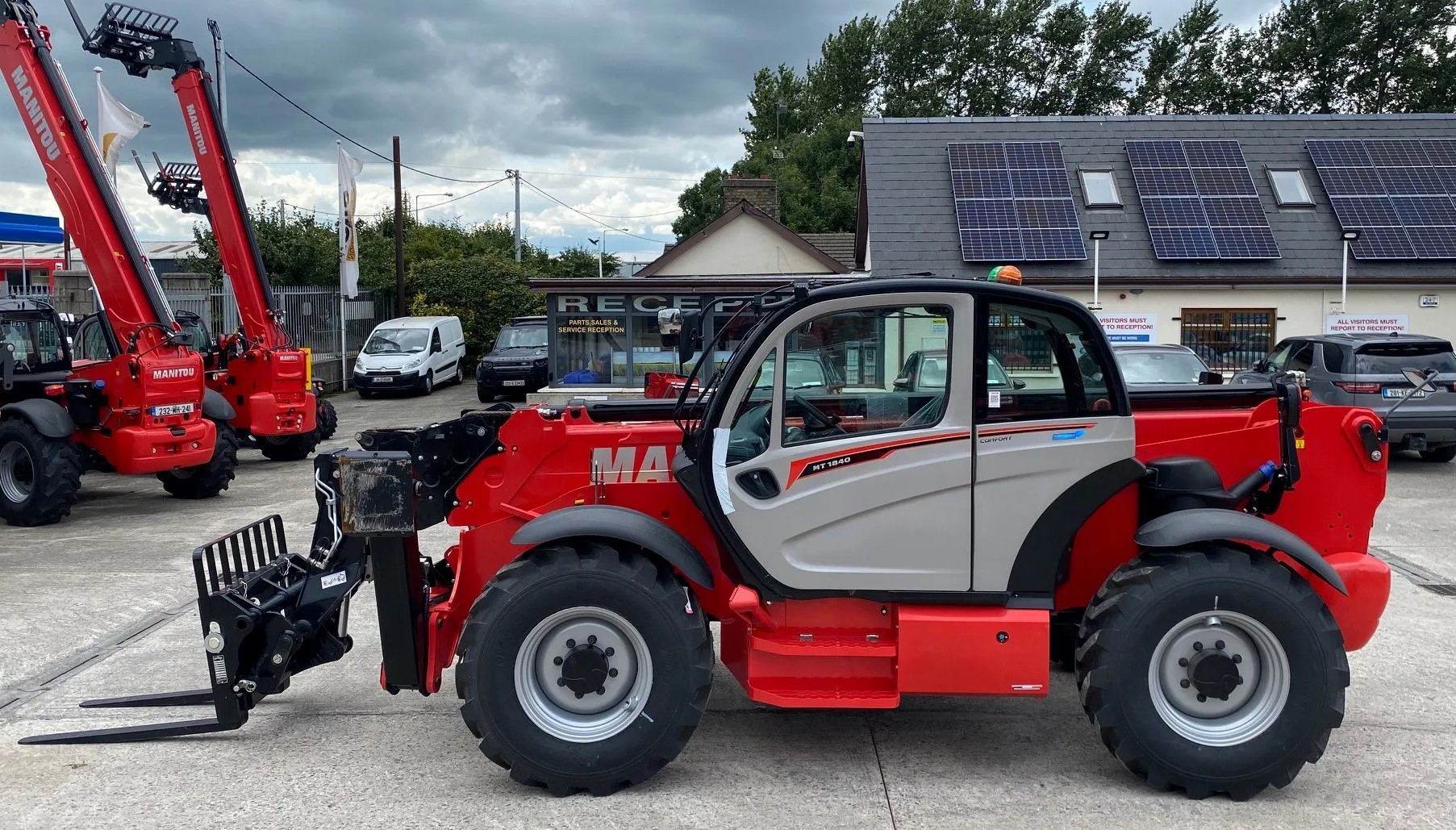 Manitou Telehandler 14 Metre 4 Ton