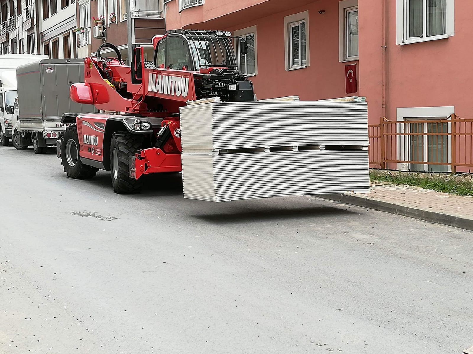 Manitou Telehandler 25 Metre 5 Ton