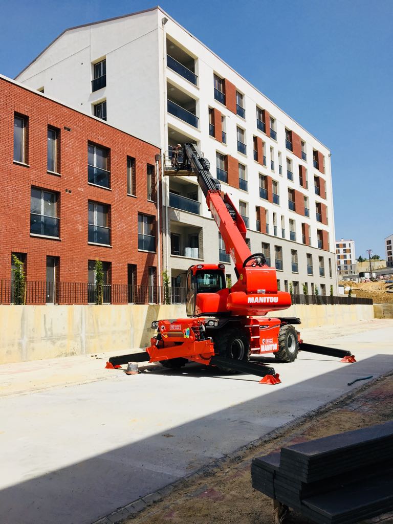 Manitou Telehandler 25 Metre 5 Ton